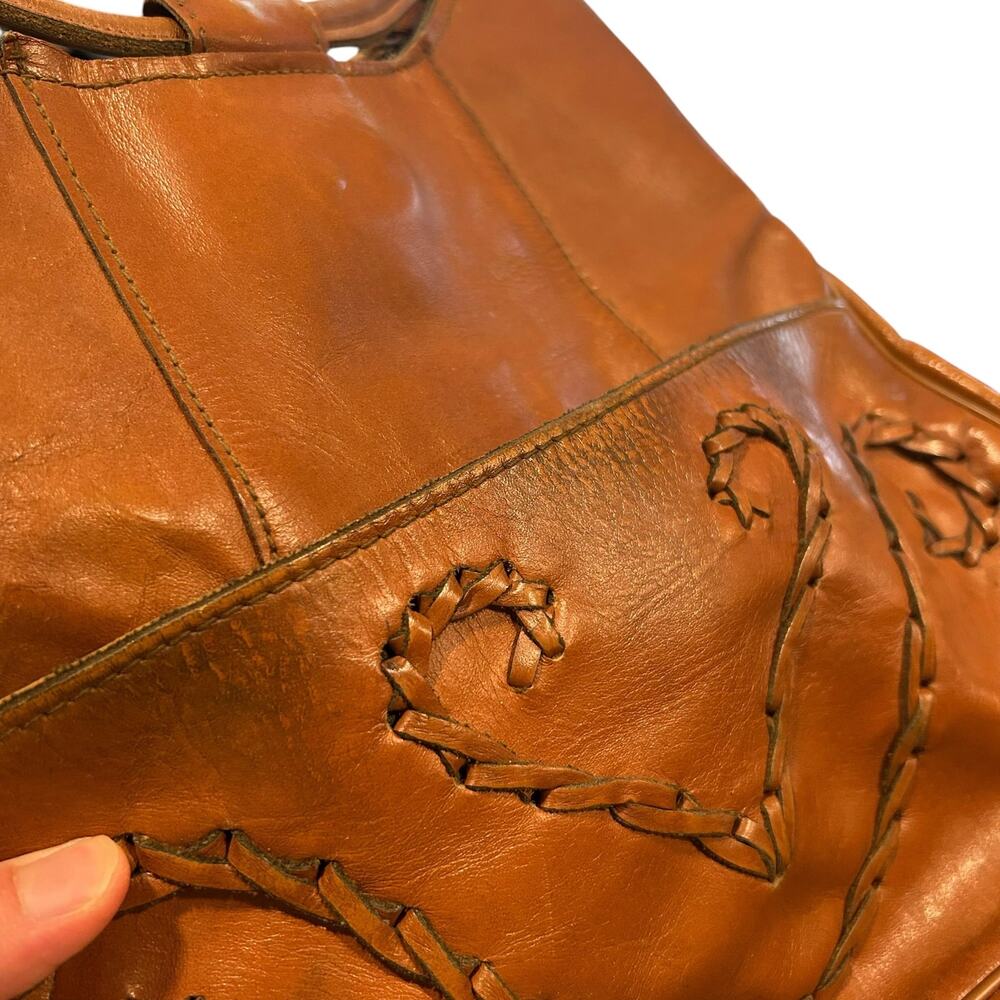Vintage 80s Cognac Leather Hobo Shoulder Bag Whipstitch Heart Embroidery - Picture 9 of 16